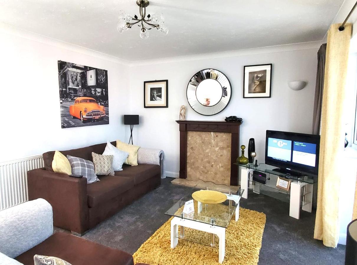 Bicester Serviced Accommodation - Oxfordshire Экстерьер фото