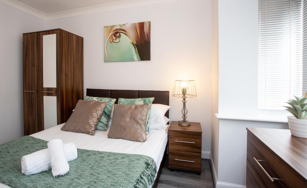 Bicester Serviced Accommodation - Oxfordshire Экстерьер фото